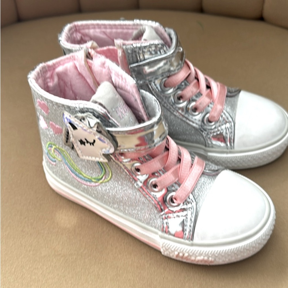 Weestep Unicorn High top silver sneakers! 8c
